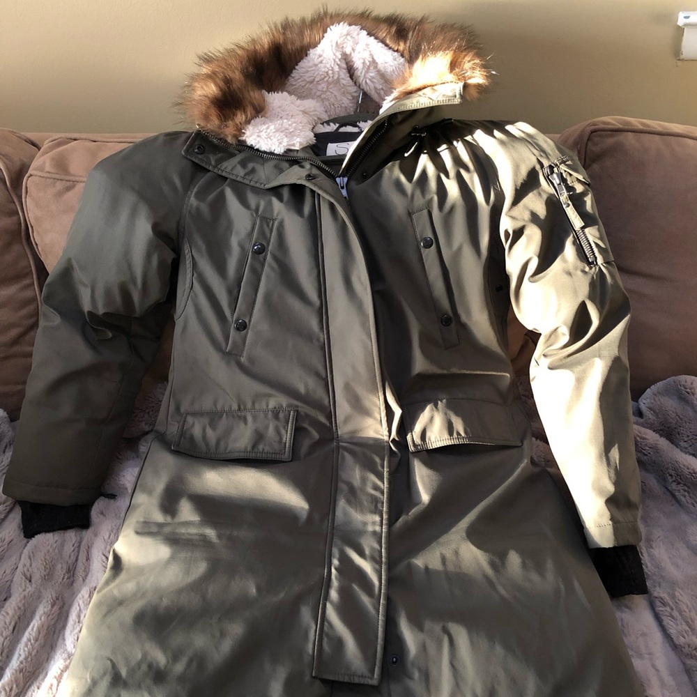 S13 NYC Women’s down parka, size XL